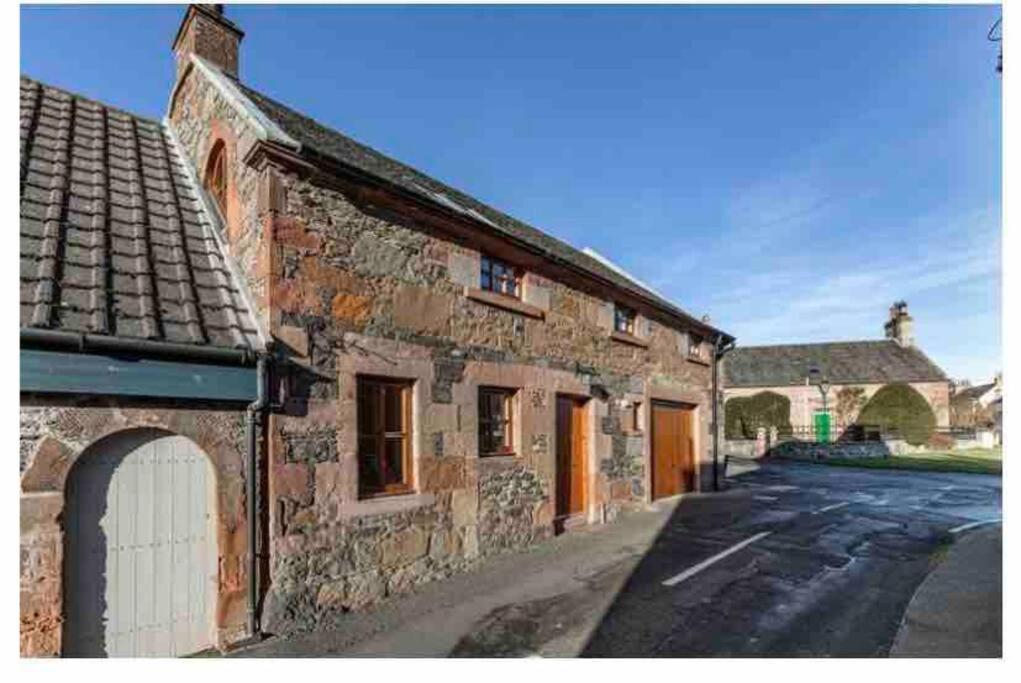 The Stables, Charming Converted, 2 Bedroom Cottage, Melrose Darnick Extérieur photo
